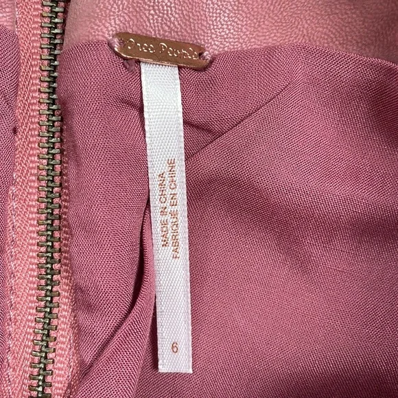 FREE PEOPLE Suede Mini Skirt 💗🌺💅 - Picture 4 of 4